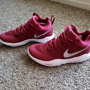 Nike shoes size 5 1/2